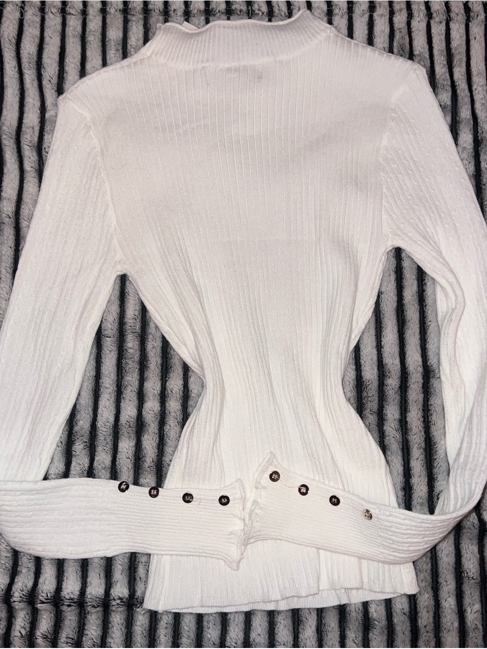 T.J.Maxx White Ribbed Mock Neck Sweater - Picture 4 of 4